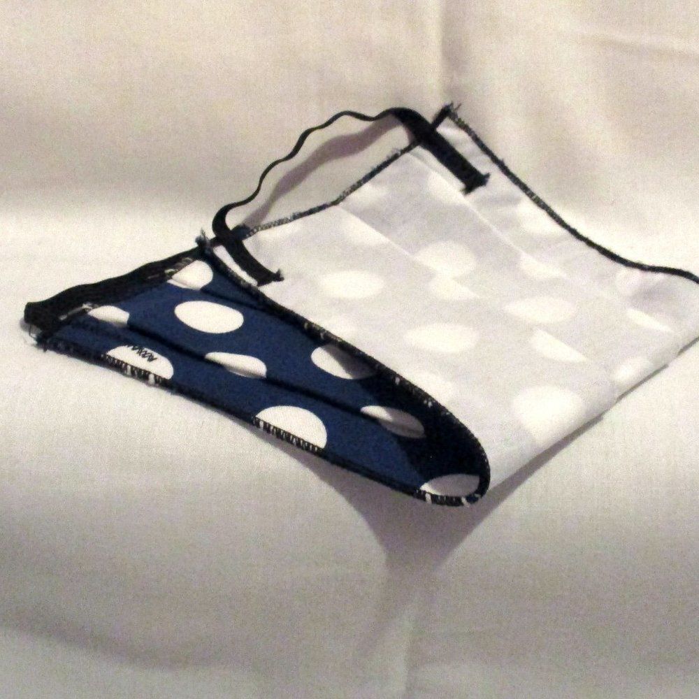 Face Mask Blue and White - Picture 3 of 4